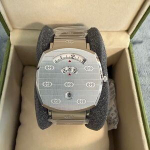 Brand New Women Gucci Grip Watch Silver Stainless Steel Quartz 38mm